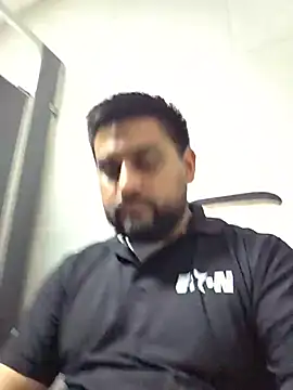 Snapshot of El-Inge-Godin chatting on July 2026 10:45:01 PM El-Inge-Godin online show from July 2026 10:45:01 PM