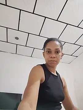 Snapshot of AstridMonroee chatting on July 2026 01:15:01 PM AstridMonroee online show from July 2026 01:15:01 PM