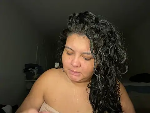 Snapshot of LittleAngelFace chatting on July 2026 07:13:01 AM LittleAngelFace online show from July 2026 07:13:01 AM