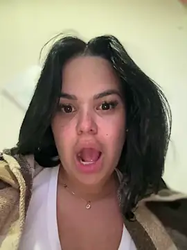 AliceStarshine online show from October 2025 04:22:01 AM