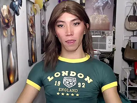 urasianfairyxx online show from July 2026 12:00:01 PM