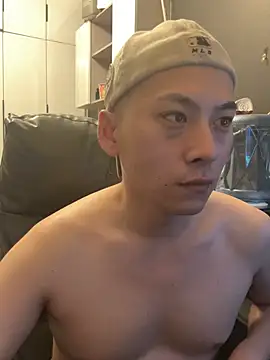 Snapshot of yichen008 chatting on July 2026 10:30:01 AM yichen008 online show from July 2026 10:30:01 AM