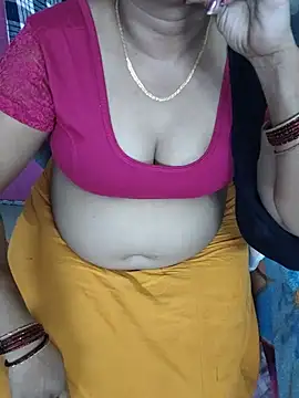 Snapshot of amudha143 chatting on July 2026 08:13:02 PM amudha143 online show from July 2026 08:13:02 PM