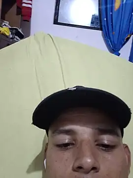 davidflz95 online show from July 2026 02:16:01 AM