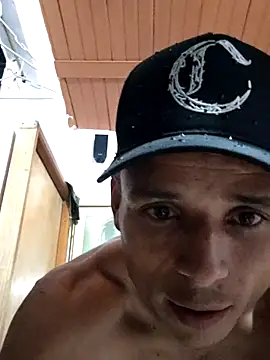 davidflz95 online show from July 2026 06:54:01 AM