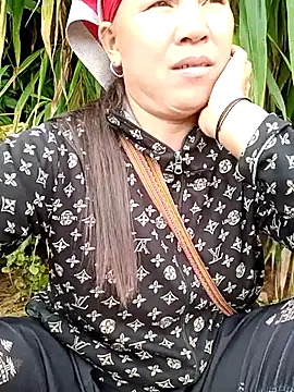 Snapshot of Meimei_Lucky chatting on July 2026 02:37:02 AM Meimei Lucky online show from July 2026 02:37:02 AM