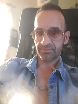 Snapshot of Argentino80 chatting on July 2026 04:50:02 PM Argentino80 online show from July 2026 04:50:02 PM
