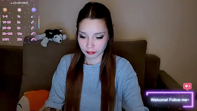 kittenalissa online show from July 2026 06:55:01 PM