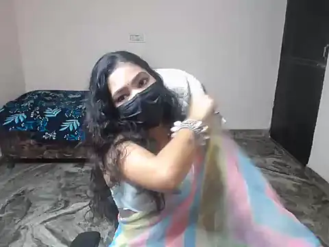 Flirty-apsara online show from July 2026 07:38:01 PM