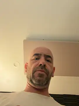 Vito2756 online show from July 2026 06:38:02 AM