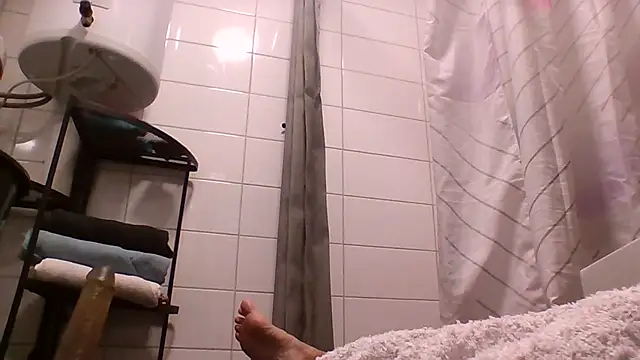 Snapshot of FreakyMaggie chatting on July 2026 12:56:02 PM FreakyMaggie online show from July 2026 12:56:02 PM