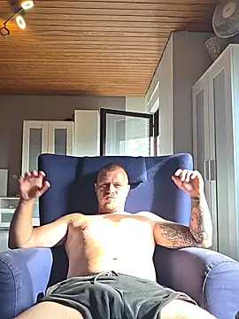 Snapshot of BlueXRX chatting on July 2026 03:48:02 PM BlueXRX online show from July 2026 03:48:02 PM