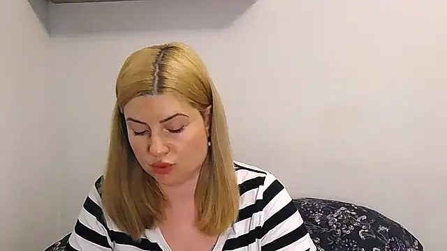 alisenties online show from June 2026 02:19:02 PM