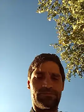 Snapshot of mikeklu chatting on July 2026 05:00:02 PM mikeklu online show from July 2026 05:00:02 PM