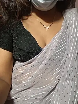 Snapshot of Telugu_vassu25 chatting on July 2026 01:15:02 PM Telugu vassu25 online show from July 2026 01:15:02 PM