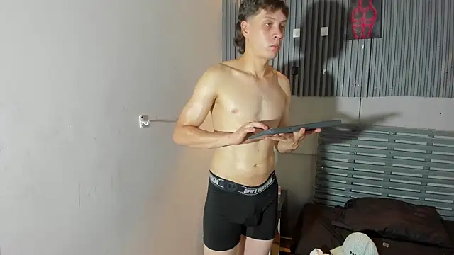 Thomas Woolf online show from July 2026 07:49:01 PM