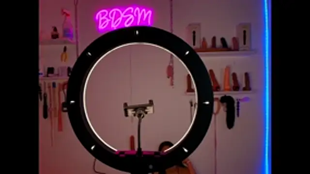 MissVicky SlaveLiah BDSM online show from July 2026 11:38:02 AM