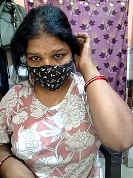 Snapshot of Rashmi_Cute chatting on July 2026 08:33:02 PM Rashmi Cute online show from July 2026 08:33:02 PM