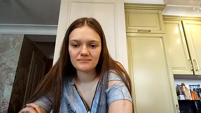 MarloOsburn online show from July 2026 10:39:01 AM