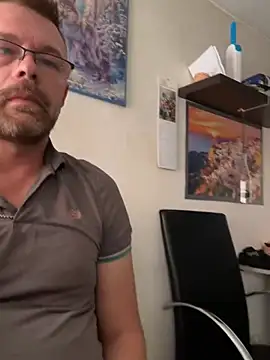 Snapshot of Alfredrolf chatting on July 2026 10:51:01 AM Alfredrolf online show from July 2026 10:51:01 AM