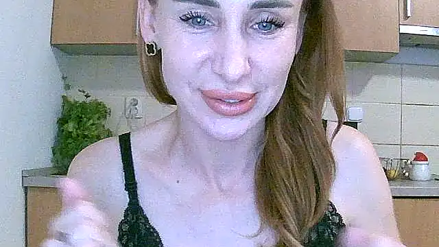 Snapshot of AimeeAlanx chatting on July 2026 09:29:02 AM AimeeAlanx online show from July 2026 09:29:02 AM