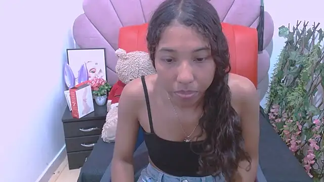 Scarlet Rose18 online show from July 2026 01:46:02 PM