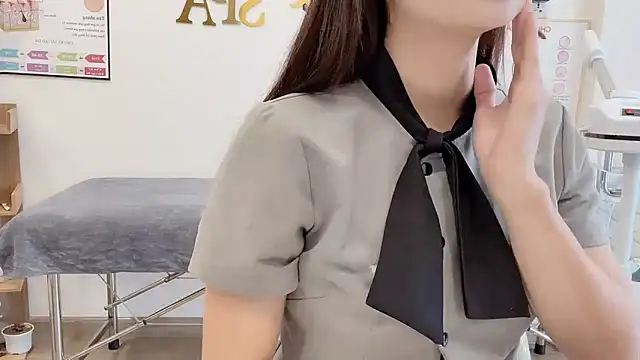 Katy Bae online show from November 2025 05:07:01 AM