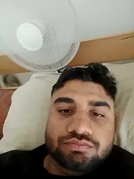 Raman0132 online show from July 2026 02:36:01 PM