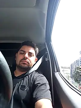 robredoj online show from October 2025 02:10:01 PM