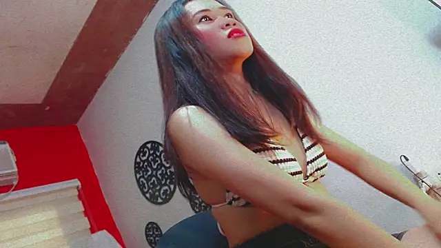 Snapshot of XxxGirl_on_FirexxX chatting on July 2026 06:00:02 AM XxxGirl on FirexxX online show from July 2026 06:00:02 AM