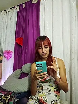 jessierocketx online show from March 2026 07:42:02 PM