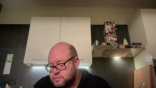 theitalianbear online show from March 2026 02:59:01 AM