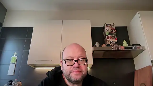 theitalianbear online show from April 2026 08:56:02 AM