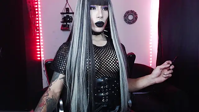 Snapshot of april_simons2 chatting on January 2025 02:56:02 PM april simons2 online show from January 2025 02:56:02 PM