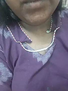 Snapshot of tamilfathima chatting on August 2026 11:26:02 AM tamilfathima online show from August 2026 11:26:02 AM