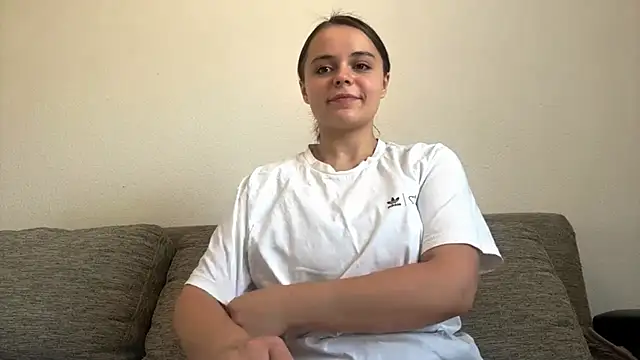 Snapshot of LorileeKaliszewski chatting on August 2026 07:51:01 AM LorileeKaliszewski online show from August 2026 07:51:01 AM