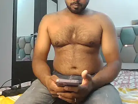 Marathi couple143 online show from August 2026 01:58:01 PM