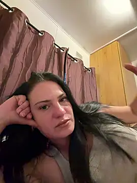 velvetluna92 online show from August 2026 08:00:02 PM