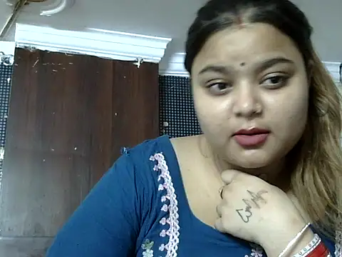 Sexy-radhika69 online show from August 2026 09:25:02 AM