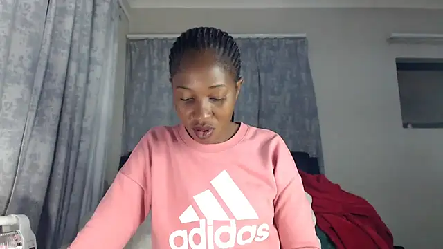 leanna23 online show from November 2025 06:57:02 PM