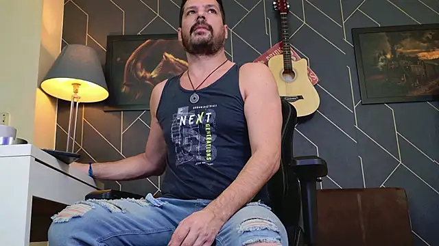 ChrisKox online show from December 2025 02:08:02 AM