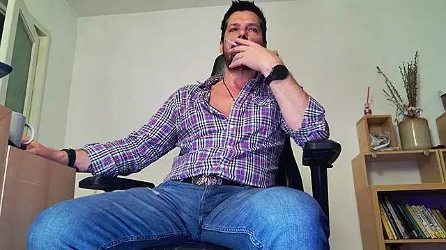 ChrisKox online show from April 2026 09:52:01 PM