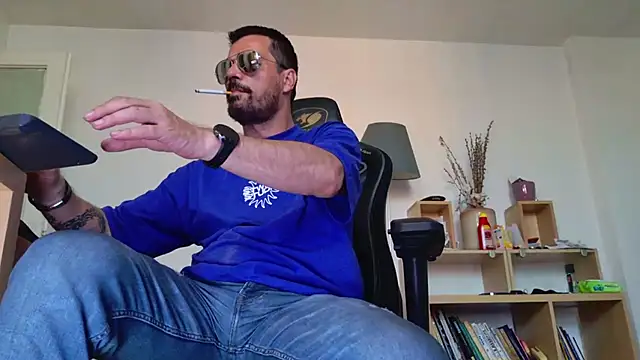ChrisKox online show from May 2026 05:09:02 PM