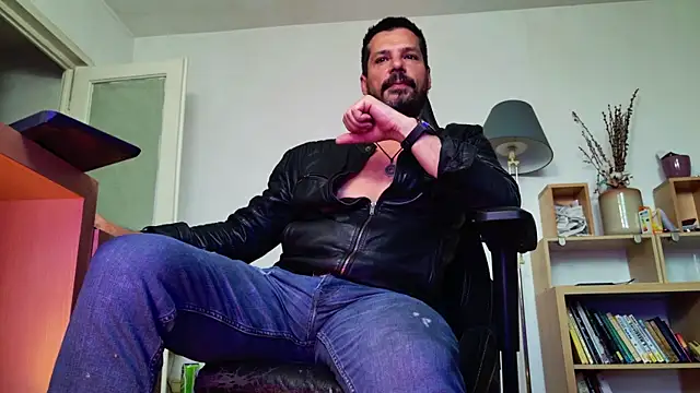 ChrisKox online show from June 2026 05:15:02 PM