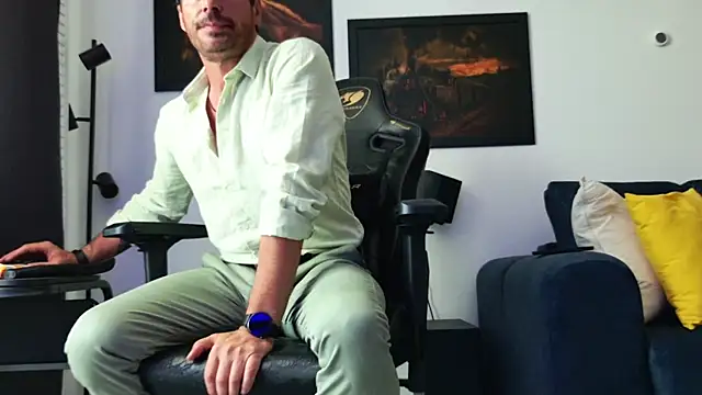 ChrisKox online show from July 2026 02:12:02 PM