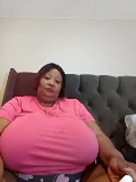 Snapshot of nancy111 chatting on April 2026 01:51:01 AM nancy111 online show from April 2026 01:51:01 AM