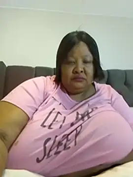Snapshot of nancy111 chatting on April 2026 01:59:01 AM nancy111 online show from April 2026 01:59:01 AM