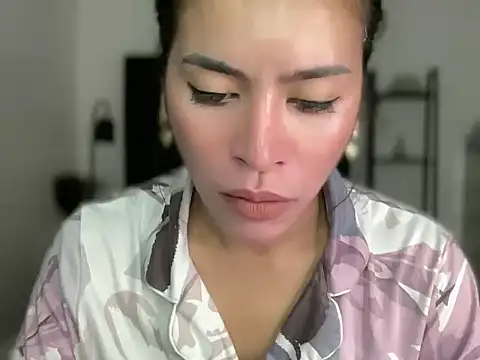 Snapshot of your_bianca69 chatting on March 2025 12:28:02 AM your bianca69 online show from March 2025 12:28:02 AM