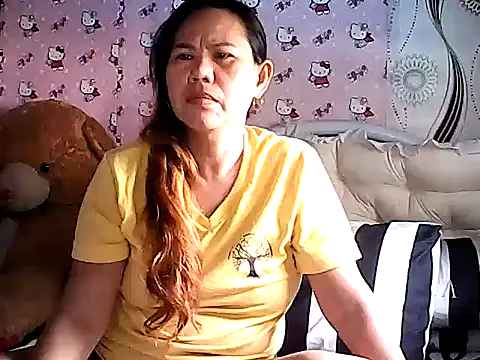 Snapshot of lovely-asian chatting on October 2025 06:20:02 AM lovely-asian online show from October 2025 06:20:02 AM