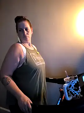 onlyhotbbw75 online show from October 2025 09:23:01 AM